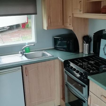 Static Caravan For Hire, Budget Friendly EDI Exteriér fotografie