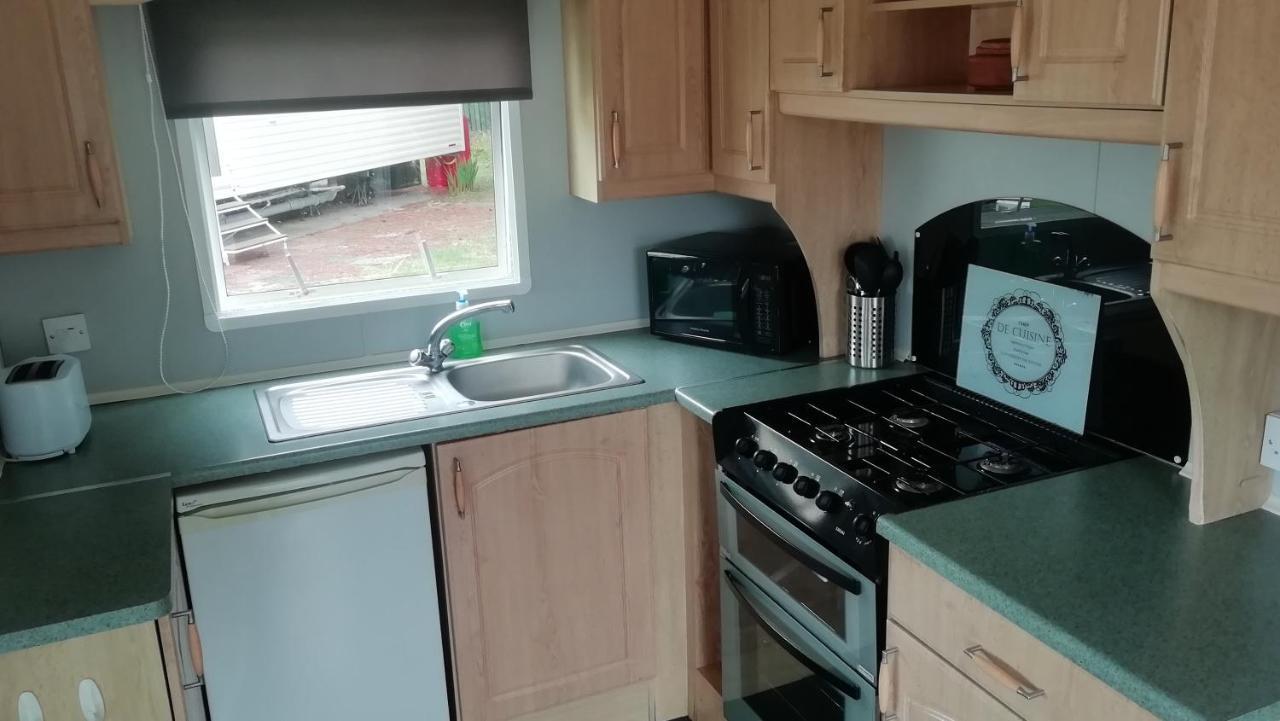 Static Caravan For Hire, Budget Friendly EDI Exteriér fotografie