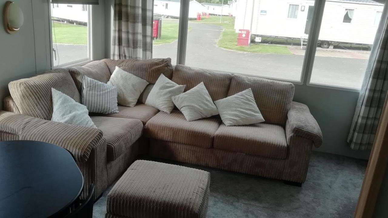 Static Caravan For Hire, Budget Friendly EDI Exteriér fotografie